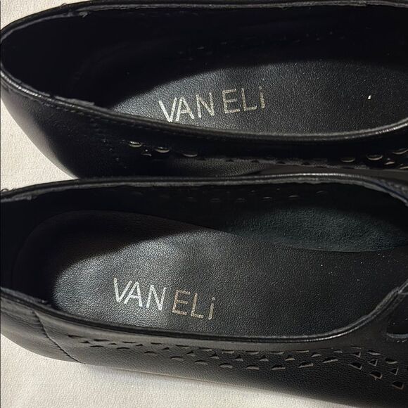 Vaneli Black Loafers with Broguing and Ribbon Laces - Picture 3 of 6